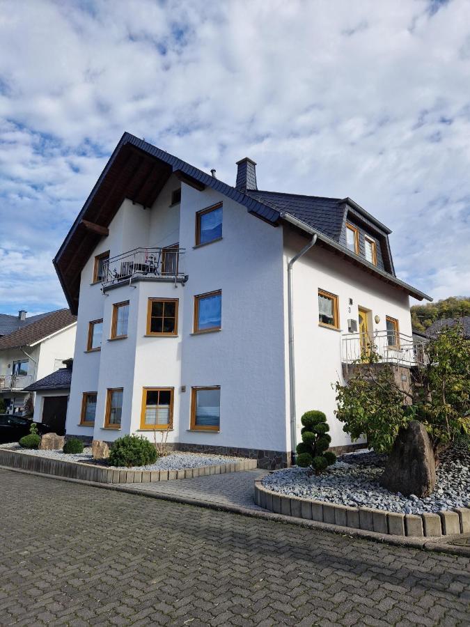 Moselzeit Apartment *